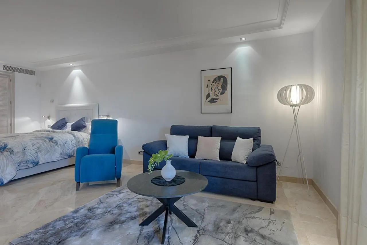 Studio Private Wing Estepona Spain